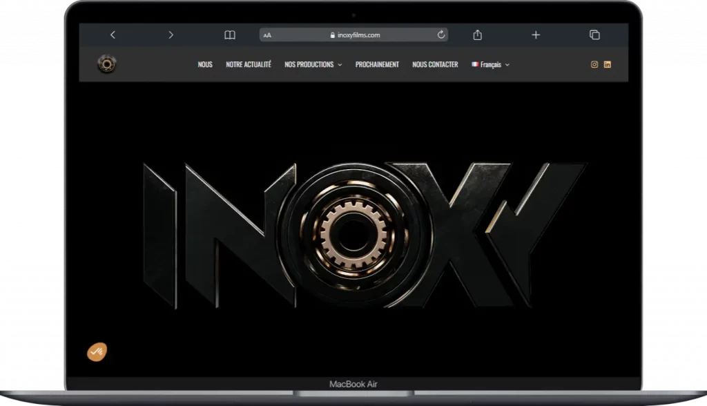 Inoxys Films, société de production française spécialisée dans le cinéma d’action à fort impact visuel (dont la trilogie Mal Perdu, diffusée sur Netflix), a fait appel à Wendy @ Wendev pour concevoir leur site internet. Wendy a fait appel à moi pour la mise en valeur de leur site internet à l’international, en lien avec sa participation au Festival de Cannes 2025.